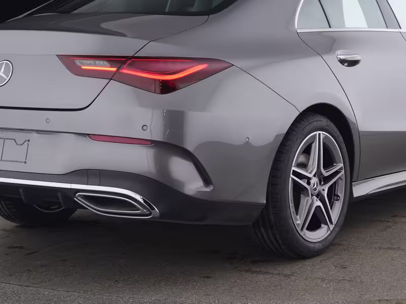 Mercedes-Benz CLA 220 d Coupé AUT Kam. KeyLess KlimaA LED LM CLA 220 - Bild 4