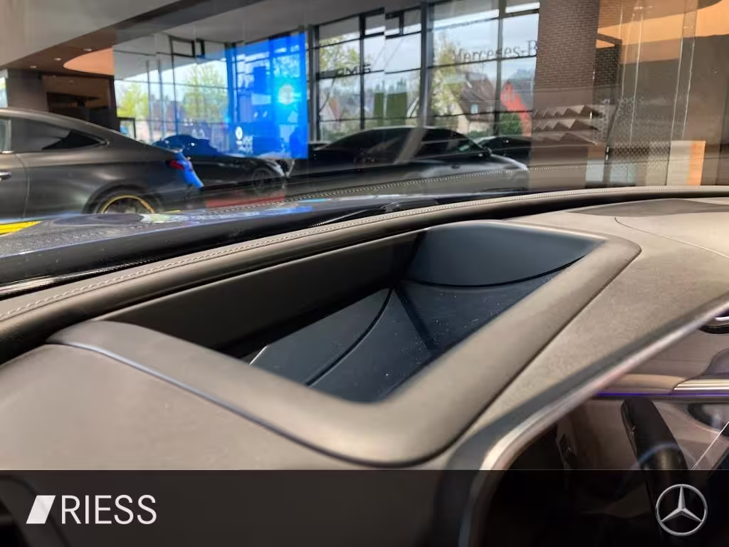 Mercedes-Benz CLE 450 4M CP AMG PREMIUM+ PANO HINTER MASS DIST CLE 450 - Bild 13