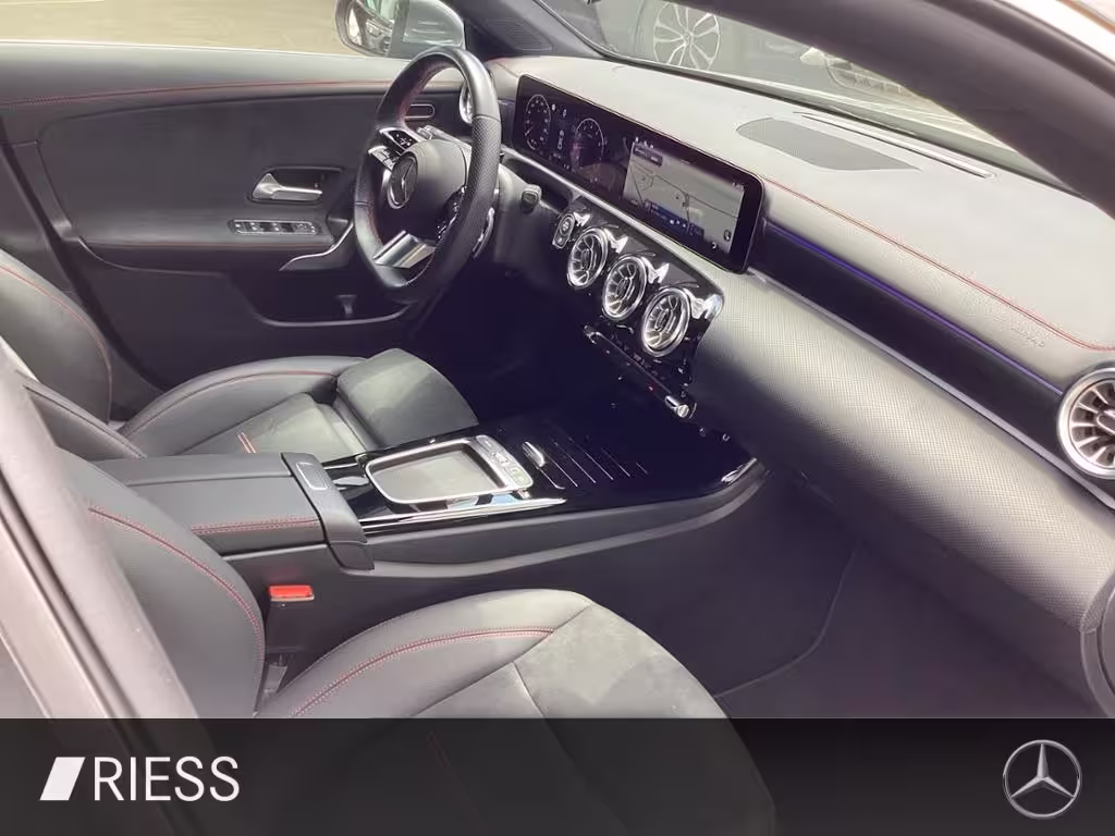 Mercedes-Benz CLA 200 Cp AMG+Kamera+Ambiente+Totw.+Navi+LED CLA 200 - Bild 21