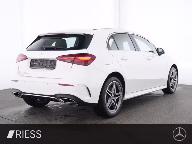 Mercedes-Benz A 250 e Kompaktlimousine mit EQ Hybrid Technologie A 250 - Bild 3