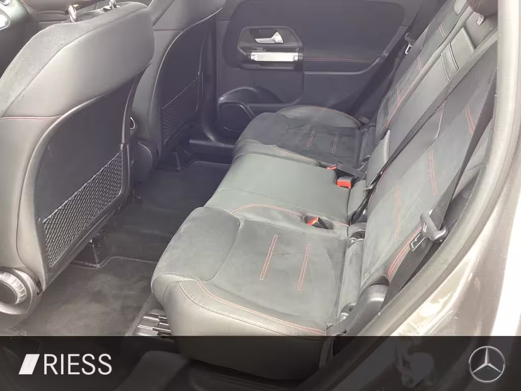 Mercedes-Benz GLB 200 AMG AHK Distr. LED Keyless. Navi PDC GLB 200 - Bild 13