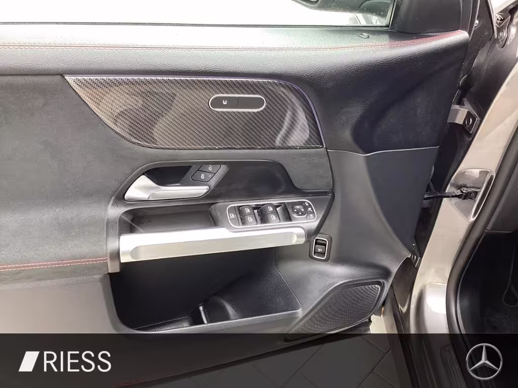 Mercedes-Benz GLB 200 AMG AHK Distr. LED Keyless. Navi PDC GLB 200 - Bild 6