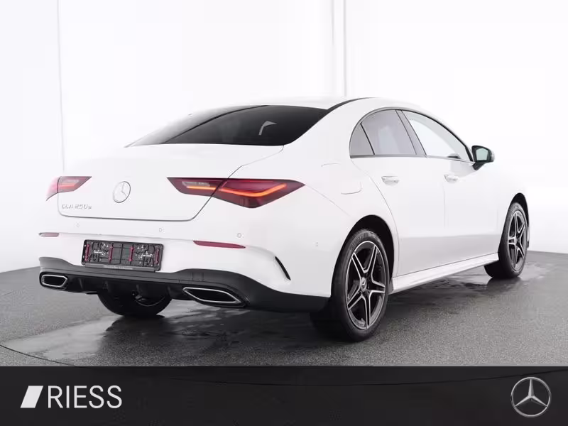 Mercedes-Benz CLA 250 e Coupé mit EQ Hybrid Technologie ACC LM CLA 250 - Bild 3
