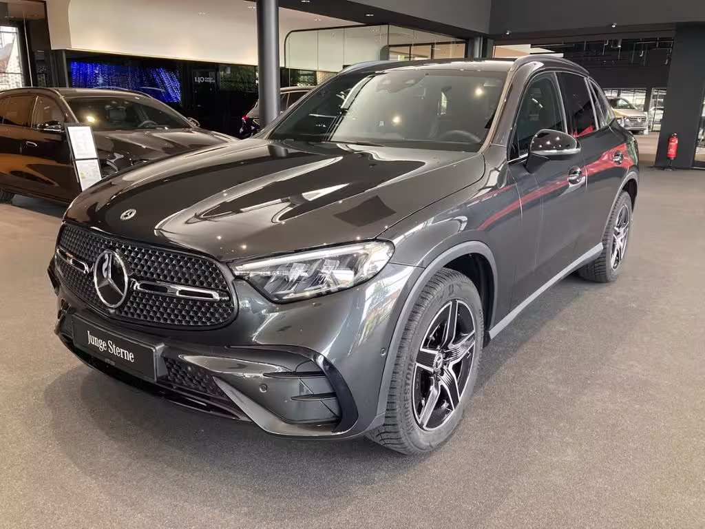 Mercedes-Benz GLC 220 d 4M ACC AHK AUT Kam. KeyLess KlimaA LED GLC 220 - Bild 2