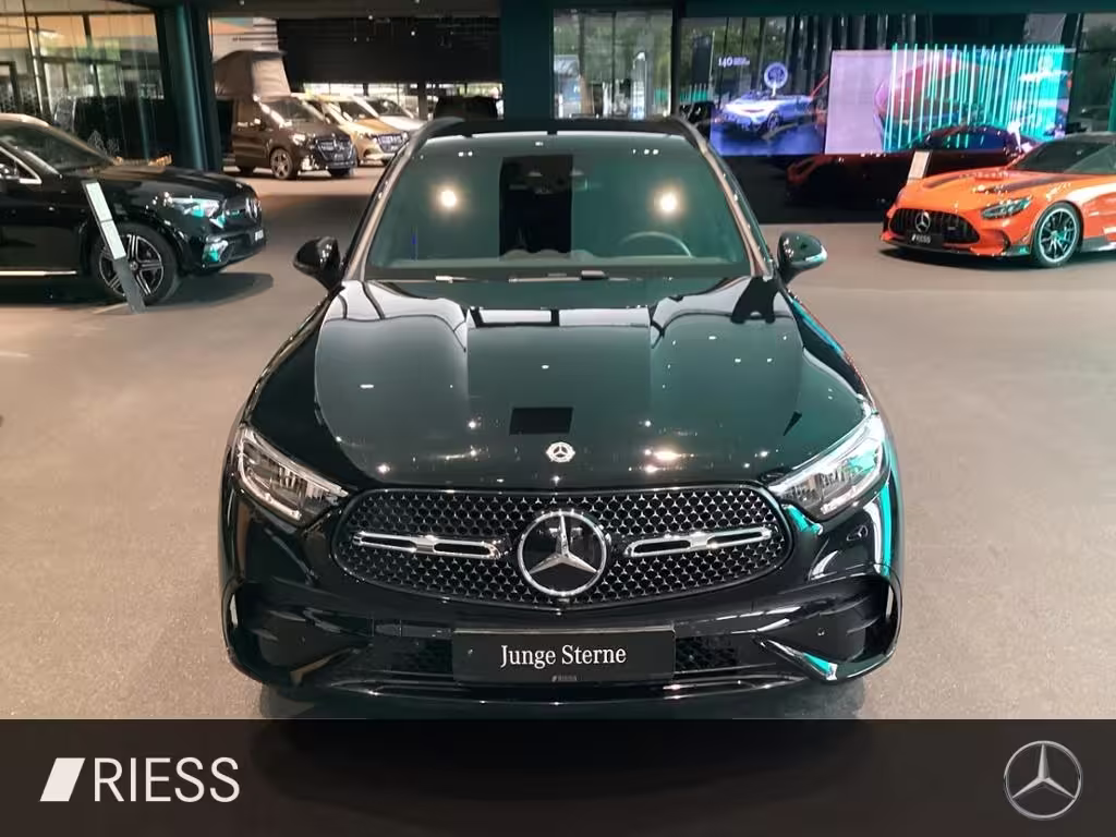 Mercedes-Benz GLC 220 d 4M AMG AHK DISTRO NIGHT GLC 220 - Bild 3