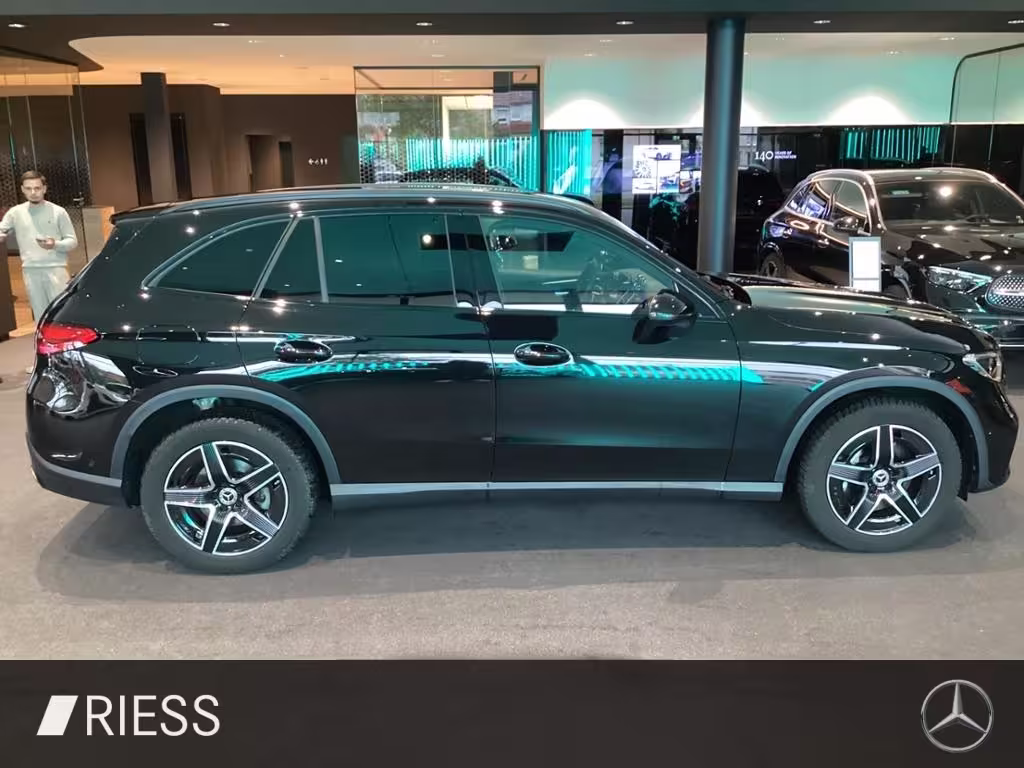 Mercedes-Benz GLC 220 d 4M AMG AHK DISTRO NIGHT GLC 220 - Bild 8