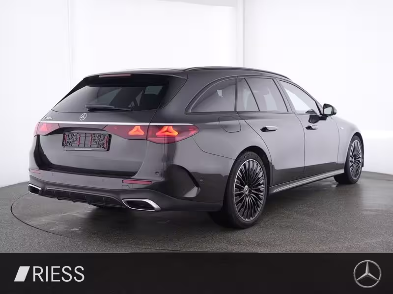 Mercedes-Benz E 300 e T-Modell mit EQ Hybrid Technologie 360 E 300 - Bild 3