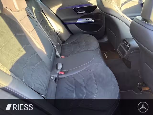 Mercedes-Benz E 300 e Limousine AUT Kam. KeyLess KlimaA LED LM E 300 - Bild 11
