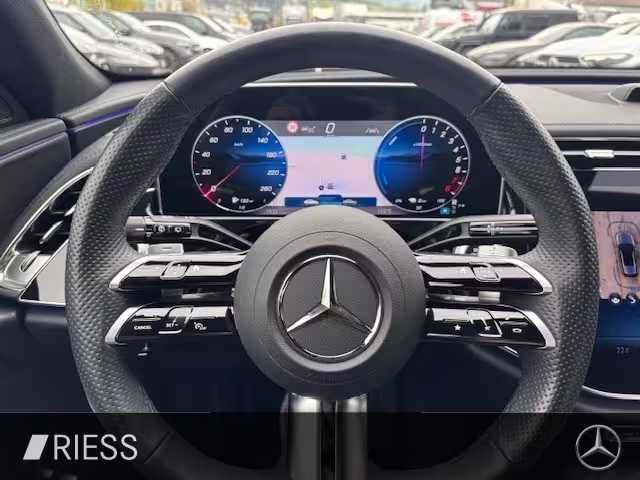 Mercedes-Benz E 300 e T-Modell mit EQ Hybrid Technologie 360 E 300 - Bild 15