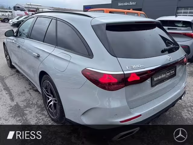 Mercedes-Benz E 300 e T-Modell mit EQ Hybrid Technologie 360 E 300 - Bild 5