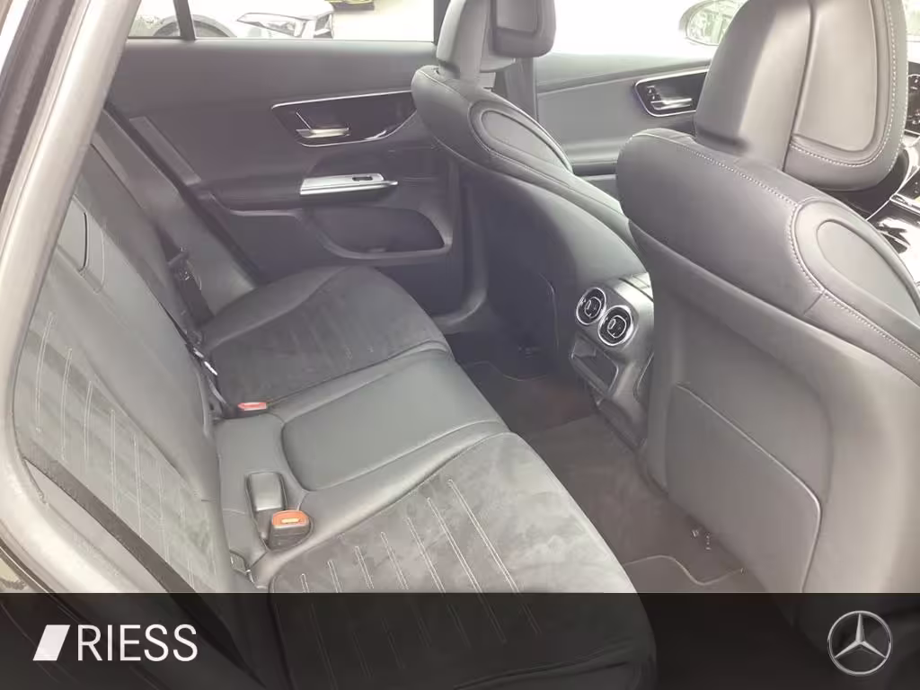 Mercedes-Benz GLC 220 d 4M AMG+Night+AHK+Fahrass.P+Kamera+PTS GLC 220 - Bild 19