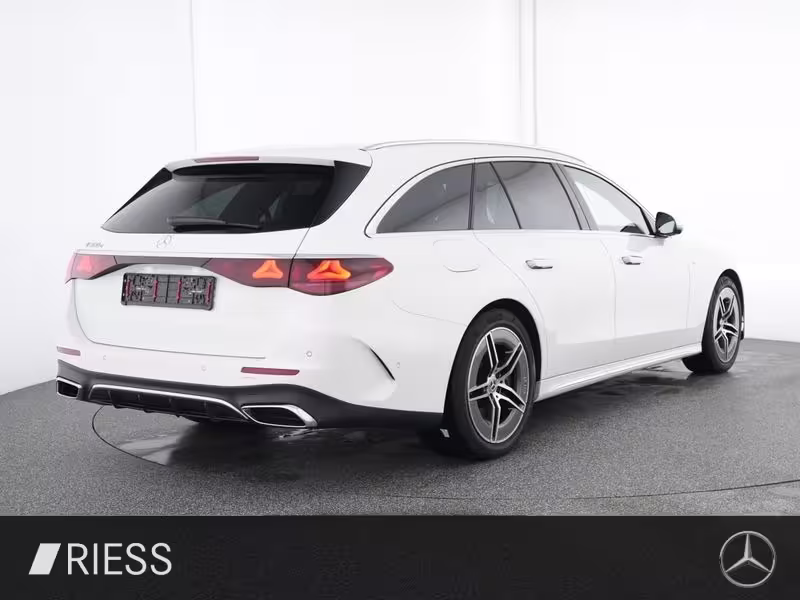 Mercedes-Benz E 300 e T-Modell mit EQ Hybrid Technologie 360 E 300 - Bild 3