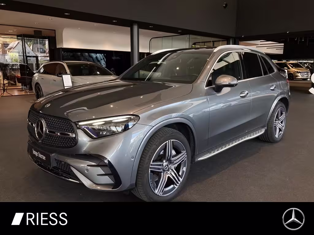 Mercedes-Benz GLC 400 e 4M AMG+Pano+AHK+HA-Lekg+360+Burm+Distr