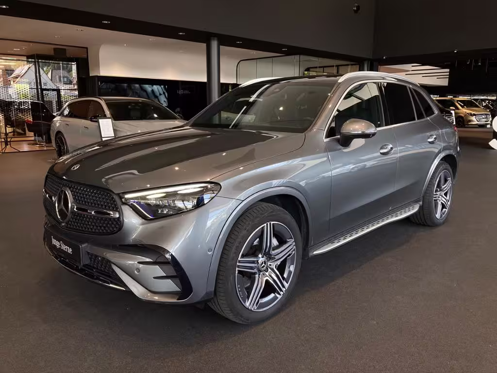 Mercedes-Benz GLC 400 e 4M AMG+Pano+AHK+HA-Lekg+360+Burm+Distr GLC 400 - Bild 2