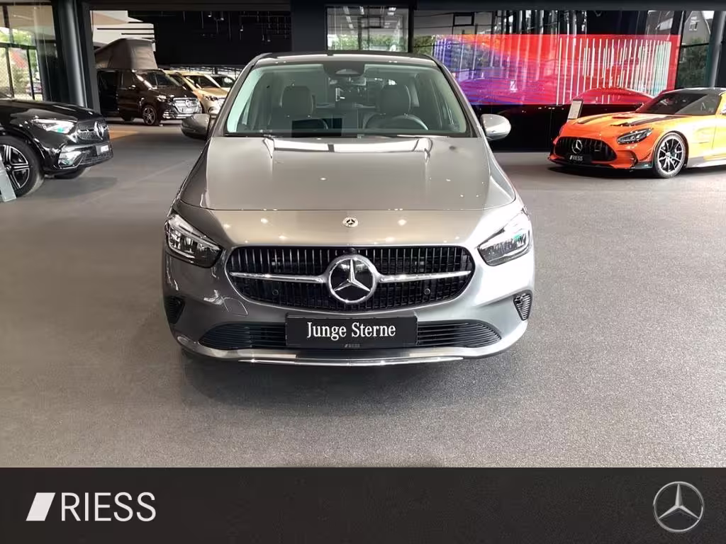 Mercedes-Benz B 180 PROGRESSIVE RFK NAVI SPOR PARK B 180 - Bild 3