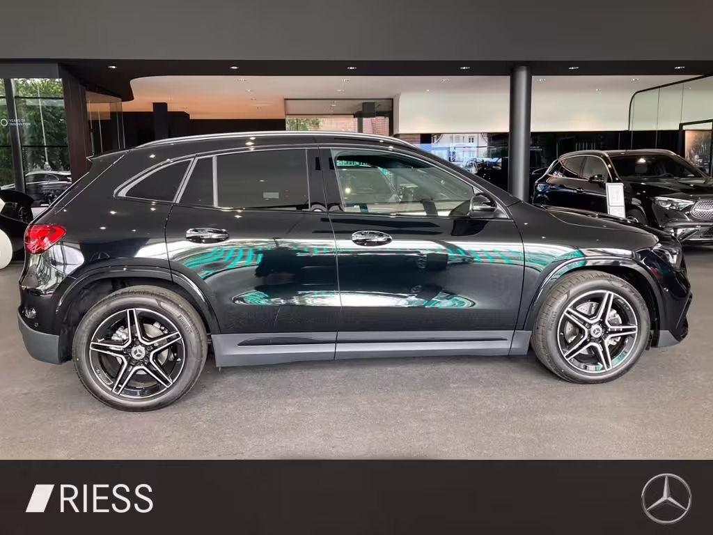 Mercedes-Benz GLA 200 AMG ADV+ KEYLESS 360 AMBI MULTI NIGHT GLA 200 - Bild 15