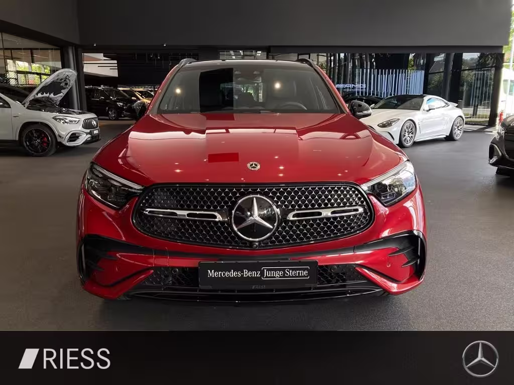 Mercedes-Benz GLC 400 e 4M AMG PANO AHK MEMORY HUD DISTR NIGHT GLC 400 - Bild 3