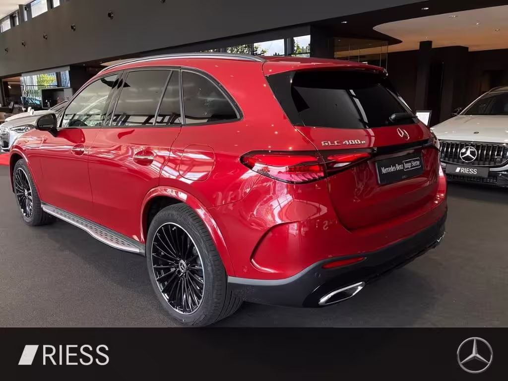 Mercedes-Benz GLC 400 e 4M AMG PANO AHK MEMORY HUD DISTR NIGHT GLC 400 - Bild 6