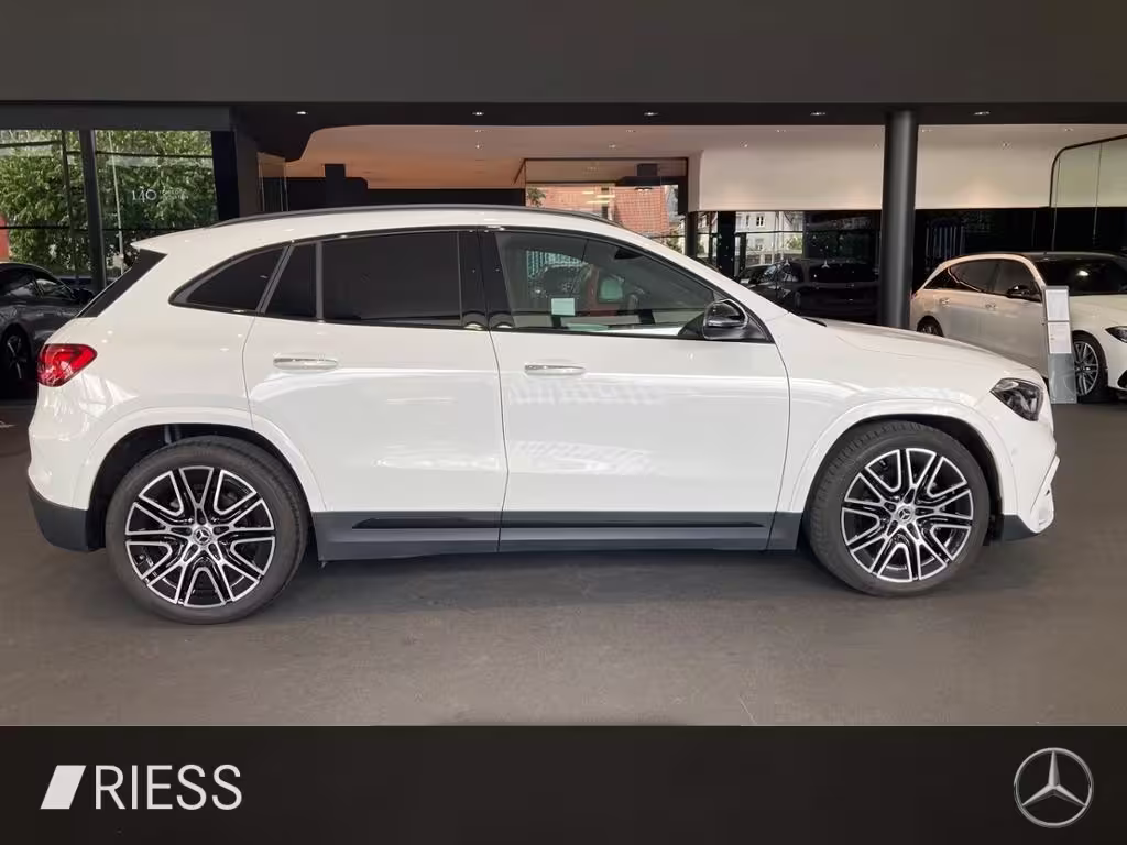Mercedes-Benz GLA 200 d AMG NIGHT RFK AMBI KEYLESS MULTI SPORT GLA 200 - Bild 15