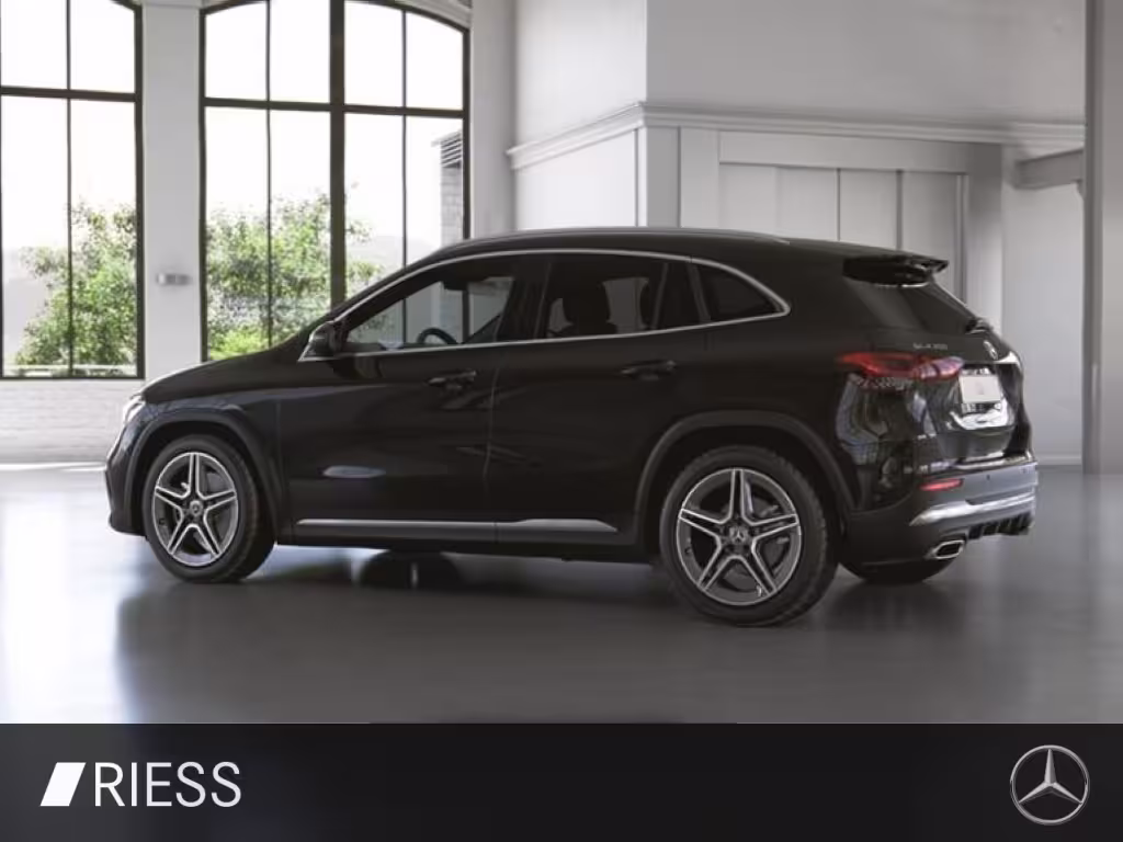 Mercedes-Benz GLA 200 AMG Distr. PDC Kamera LED Navi 19Zoll GLA 200 - Bild 7