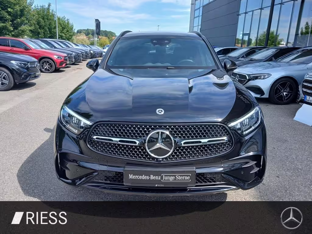 Mercedes-Benz GLC 220 d 4M AMG Night Fahrassist. AHK Navi PDC GLC 220 - Bild 3