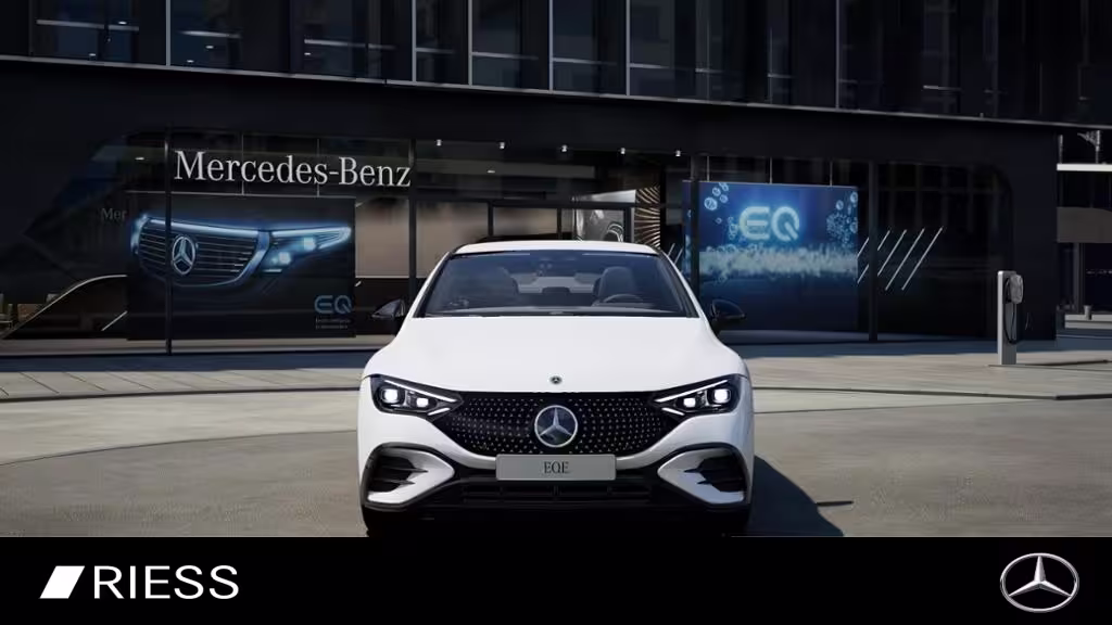 Mercedes-Benz EQE 300 360 4xSHZ ACC AHK AUT DynLicht Kam. LED