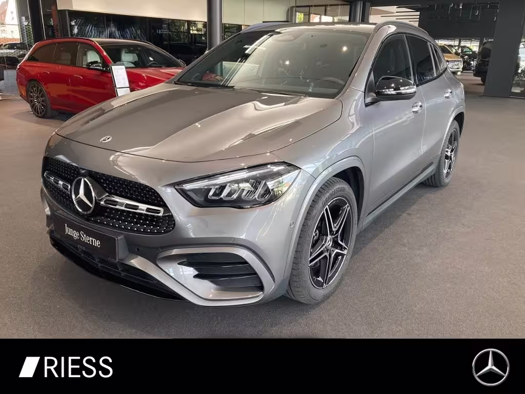 Mercedes-Benz GLA 200 d AMG AHK NIGHT DISTRO FAHRASSIST NAVI