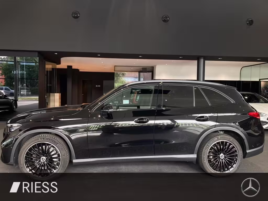 Mercedes-Benz GLC 300 d 4M AMG AHK DISTRO NIGHT PANO FAHRASSIS GLC 300 - Bild 4