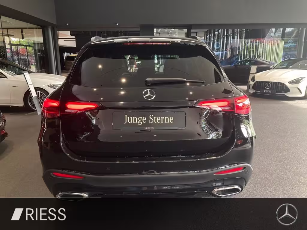 Mercedes-Benz GLC 300 d 4M AMG AHK DISTRO NIGHT PANO FAHRASSIS GLC 300 - Bild 7