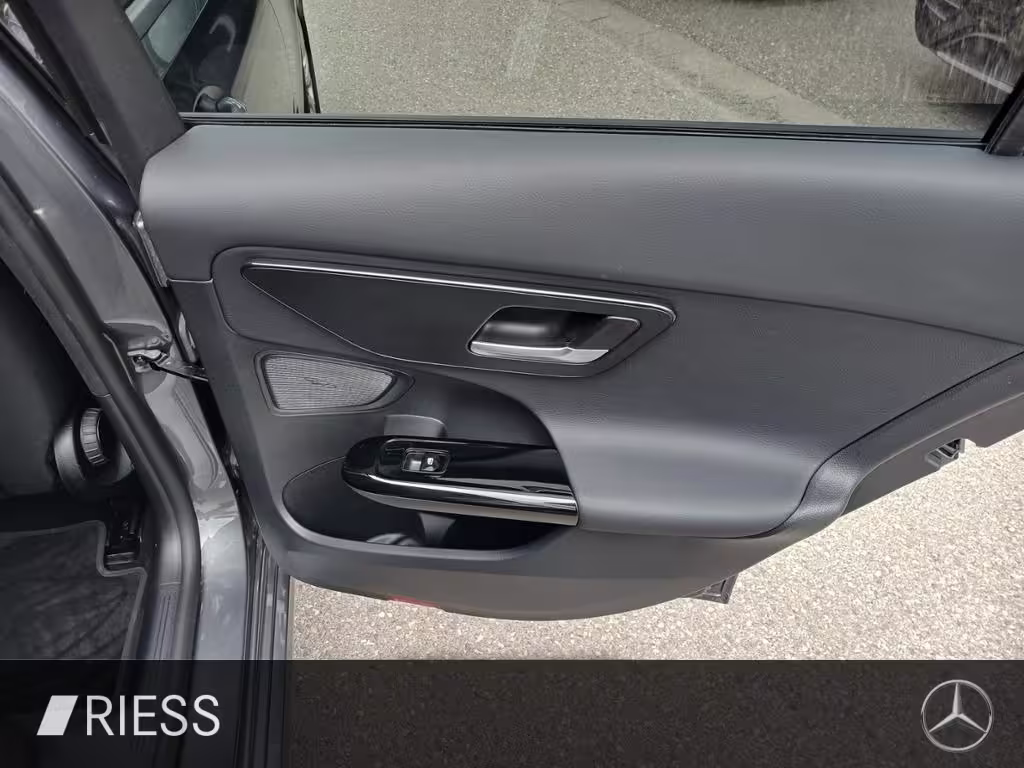 Mercedes-Benz C 220 d T Kamera+PTS+Head-up-Dis.+LED+Spiegel-Pa C 220 - Bild 18