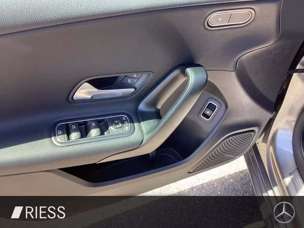 Mercedes-Benz A 250 e  Fahrass.Paket+Multib+Kamera+PTS+Navi+SH A 250 - Bild 6