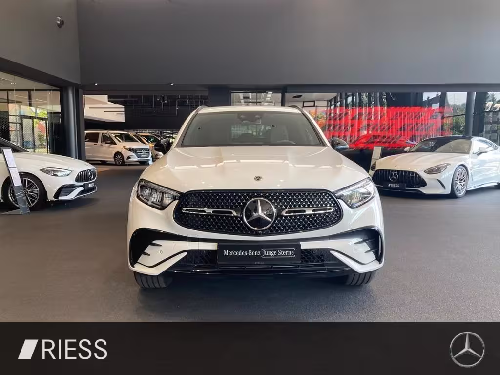 Mercedes-Benz GLC 220 d 4M AMG AHK DISTRO NIGHT FAHRASSI+ GLC 220 - Bild 3