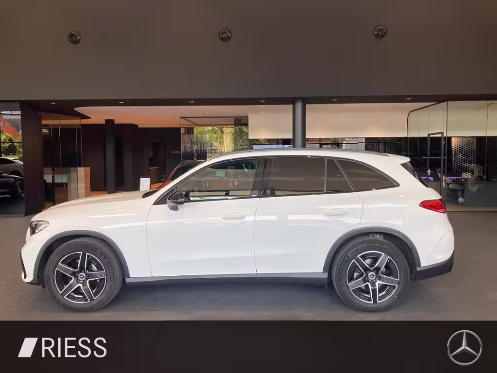 Mercedes-Benz GLC 220 d 4M AMG AHK DISTRO NIGHT FAHRASSI+ GLC 220 - Bild 4