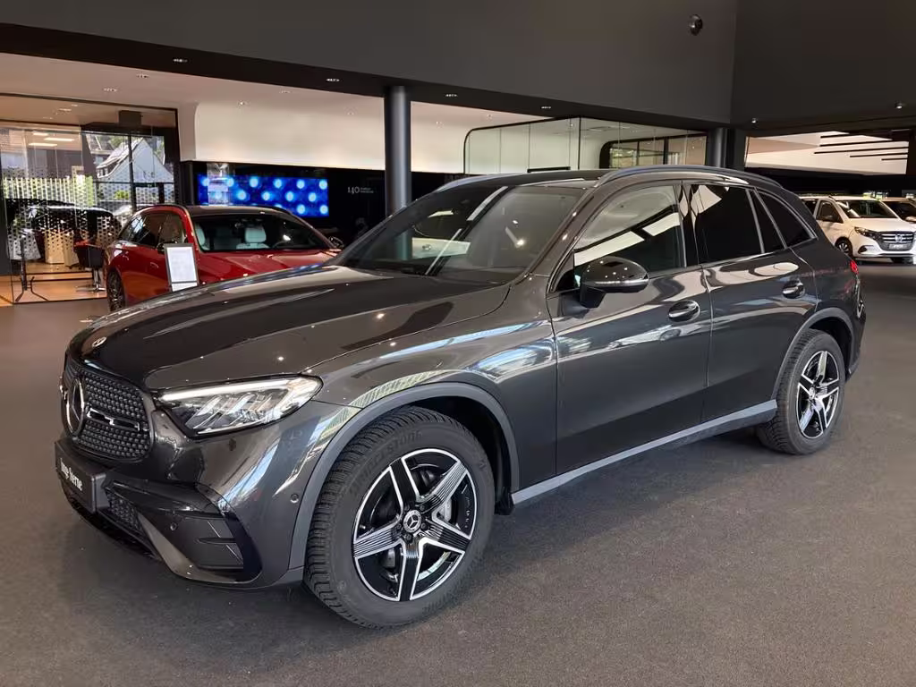 Mercedes-Benz GLC 220 d 4MATIC AMG AHK NIGHT DISTRO FAHRASSIST GLC 220 - Bild 2