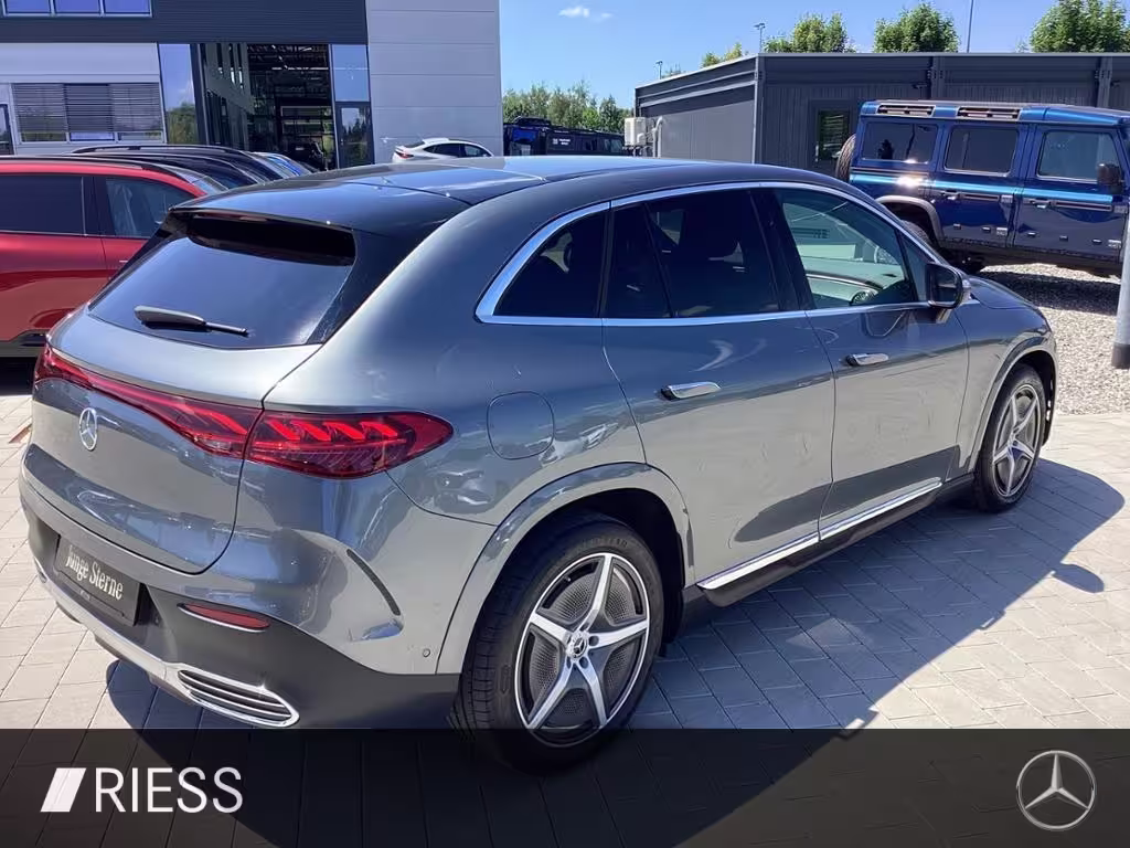 Mercedes-Benz EQE 350 4M SUV AMG Distr. AHK Navi PDC Kamera EQE SUV - Bild 17