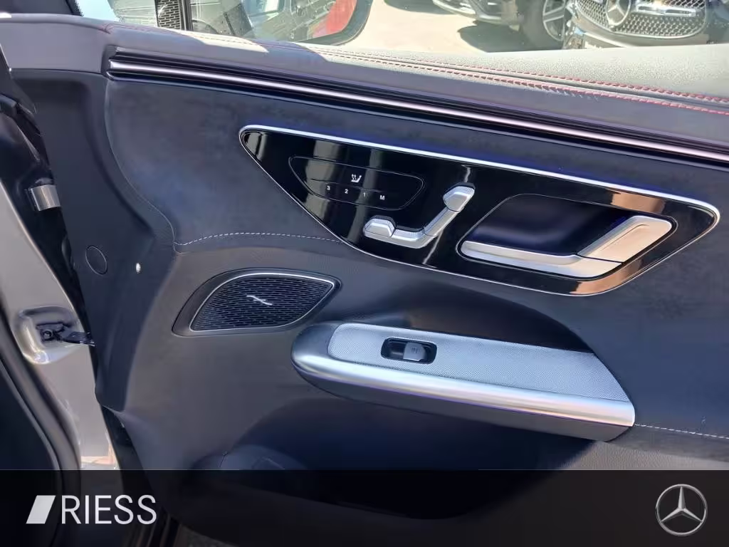 Mercedes-Benz EQE 350 4M SUV AMG Distr. AHK Navi PDC Kamera EQE SUV - Bild 20