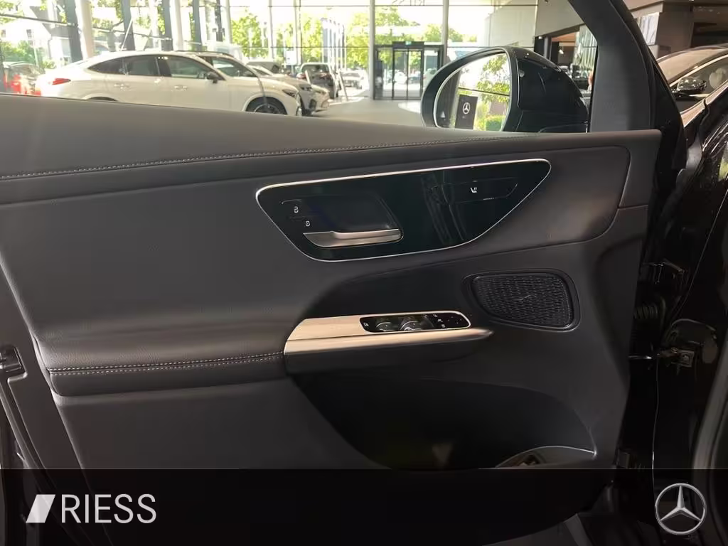 Mercedes-Benz GLC 220 d 4M ACC AHK AUT Kam. KeyLess KlimaA LED GLC 220 - Bild 8