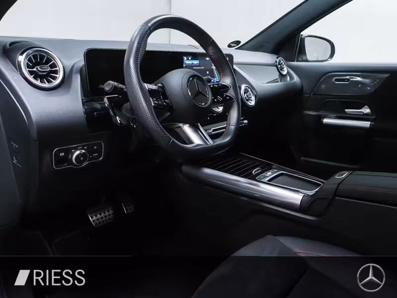 Mercedes-Benz GLA 220 4MATIC AUT Kam. KeyLess KlimaA LED LM GLA 220 - Bild 11