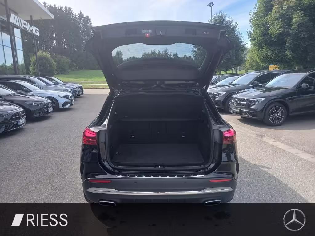 Mercedes-Benz GLA 220 4M AMG+Offroad+Kamera+PTS+LED+Navi+Ambi. GLA 220 - Bild 17