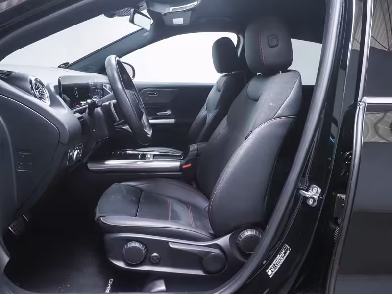 Mercedes-Benz GLA 220 4MATIC AUT Kam. KeyLess KlimaA LED LM GLA 220 - Bild 2