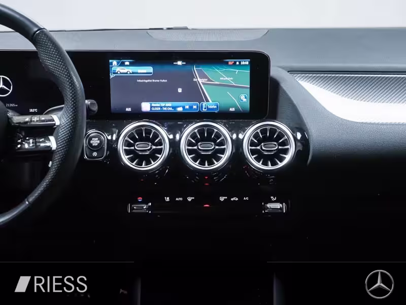 Mercedes-Benz GLA 220 4MATIC AUT Kam. KeyLess KlimaA LED LM GLA 220 - Bild 7