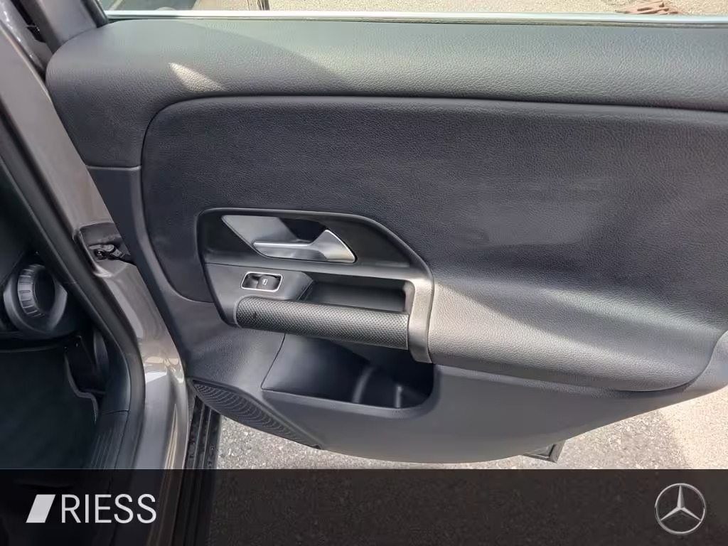 Mercedes-Benz B 180 d Fahrass.P+Navi+Kamera+LED+Spiegel-P+PTS B 180 - Bild 19