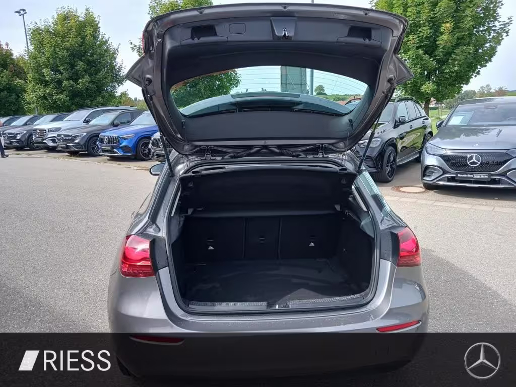 Mercedes-Benz A 180 d Advanced+Fahrass.P+Kamera+PTS+Navi+LED A 180 - Bild 17