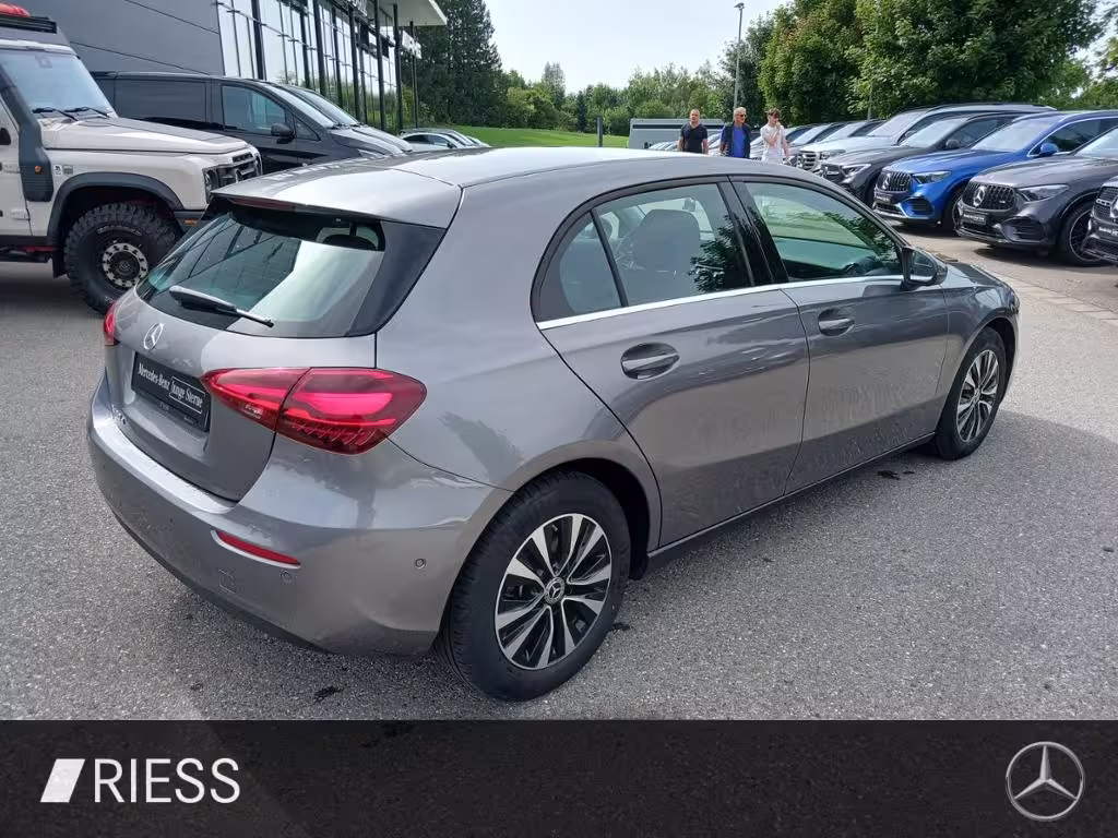 Mercedes-Benz A 180 d Advanced+Fahrass.P+Kamera+PTS+Navi+LED A 180 - Bild 18