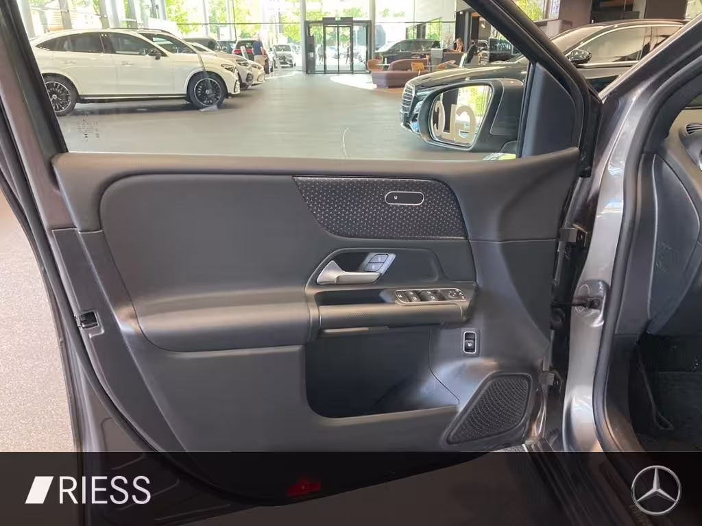 Mercedes-Benz B 200 d AHK AUT Kam. KlimaA LED LM PDC ParkAss B 200 - Bild 8