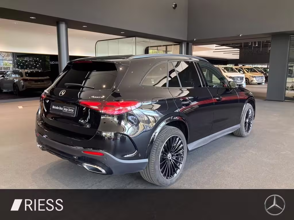 Mercedes-Benz GLC 300 de 4MATIC mit EQ Hybrid Technologie 360 GLC 300 - Bild 13