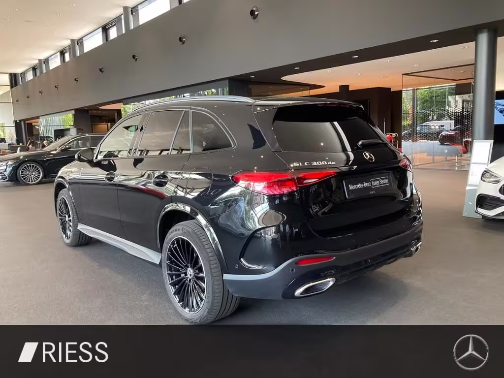 Mercedes-Benz GLC 300 de 4MATIC mit EQ Hybrid Technologie 360 GLC 300 - Bild 5