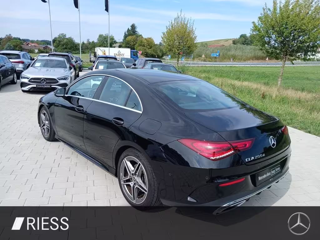 Mercedes-Benz CLA 200 d Coupé AMG Navi PDC Kamera EDW LED Spur CLA 200 - Bild 14