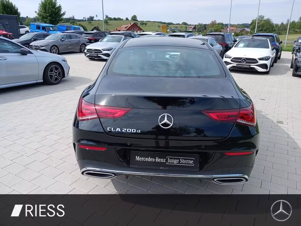 Mercedes-Benz CLA 200 d Coupé AMG Navi PDC Kamera EDW LED Spur CLA 200 - Bild 15