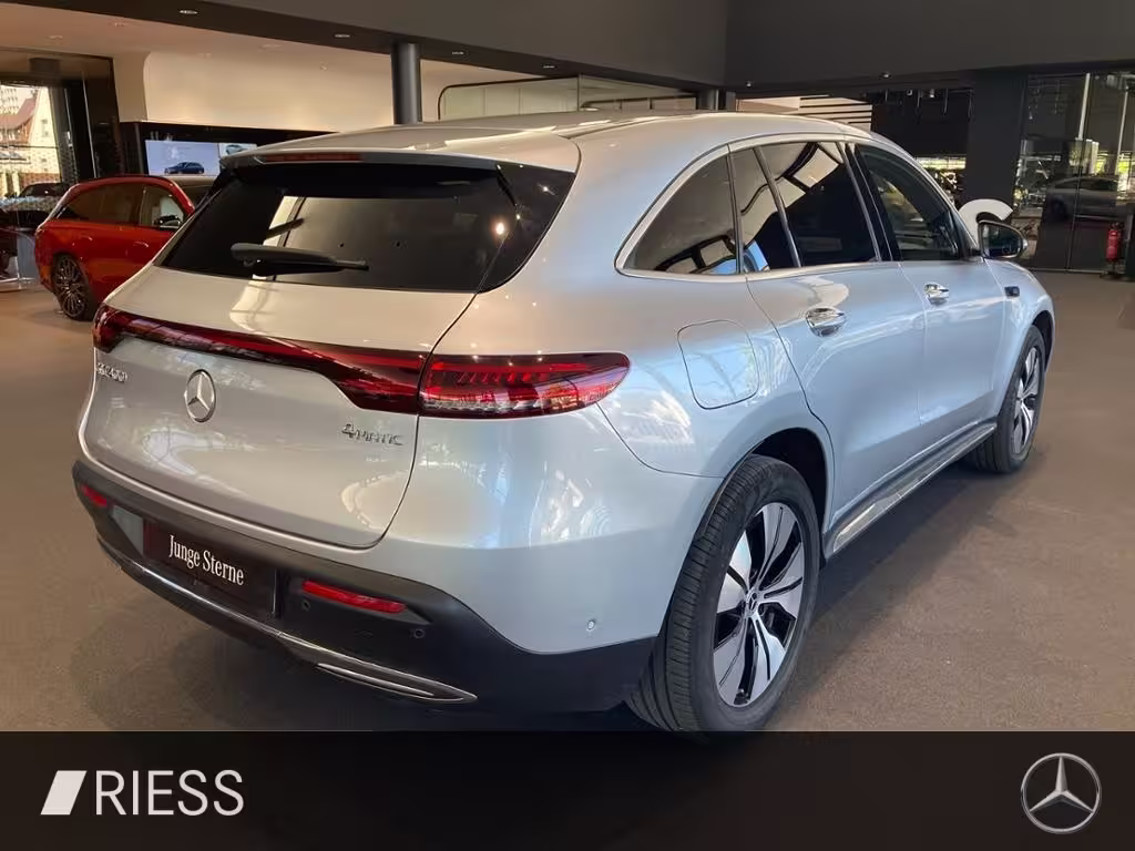 Mercedes-Benz EQC 400 4M AHK MULTI SHD KEYLESS 360 MBUX DISTRO EQC - Bild 16
